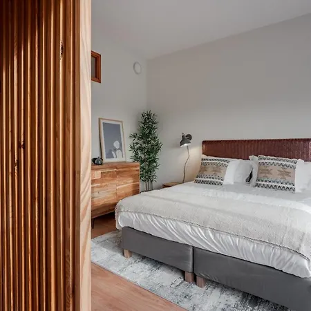 Appartement Modern Near Metro *