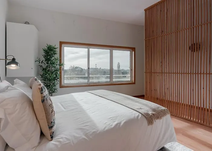 아파트 Modern Near Metro Senhora da Hora