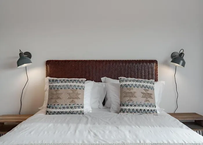 Modern Near Metro 아파트 *